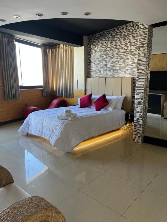 Casa Hotel Cisne Azul El Tambo Ngoại thất bức ảnh